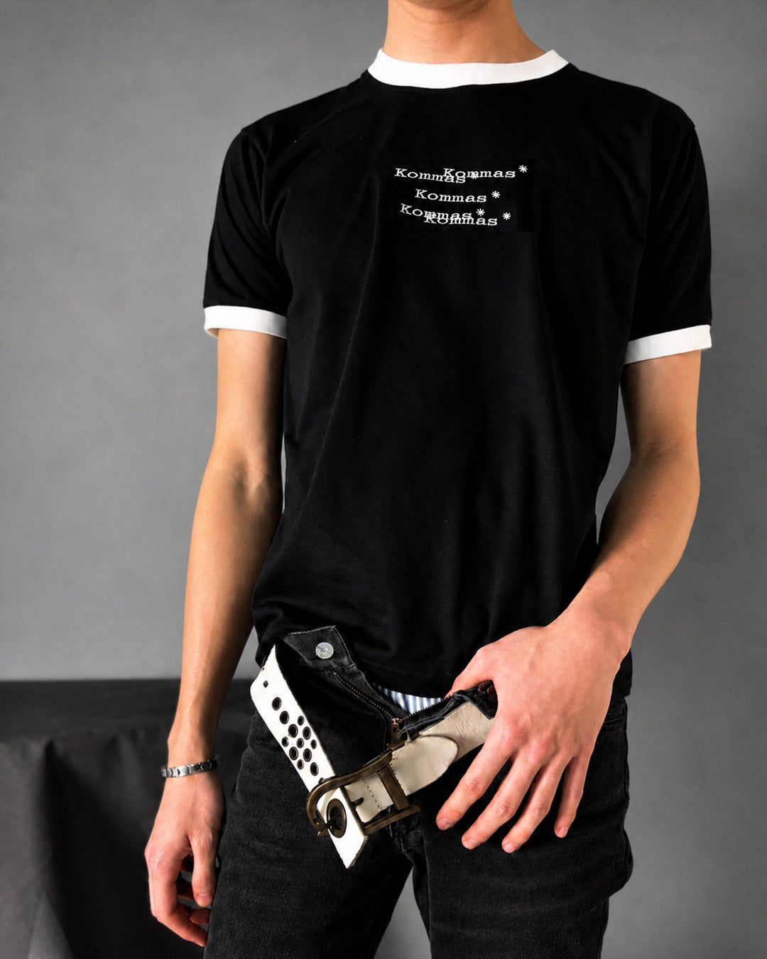 "CUT SUGAR, NOT SYURGA" Ringer T-Shirt (Black)